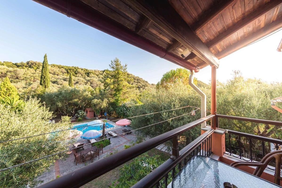 Mimosa Apartments With Pool Paleokastritsa Buitenkant foto